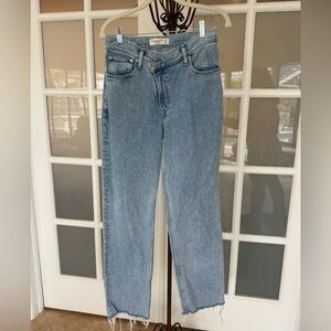 Abercrombie 90s Straight Ultra High Rise Jeans 27R Raw Hem